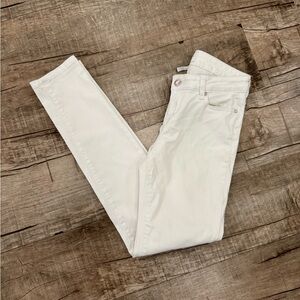 Celebrity Pink Women’s White Skinny Jeans Size 3/26